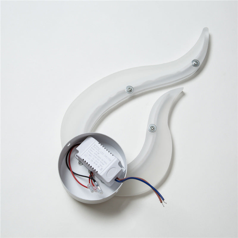 Flame Wall Light – Modern LED Stairway & Corridor Fixture